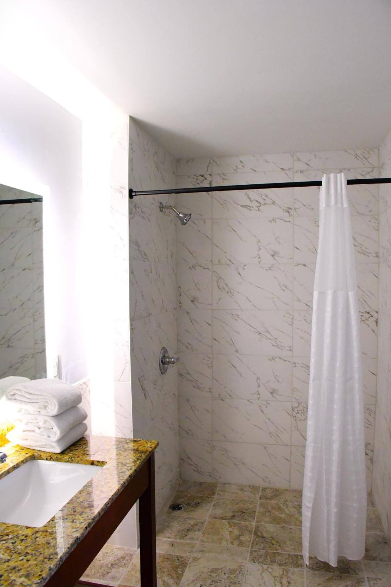 Florence Inn And Suites المظهر الخارجي الصورة